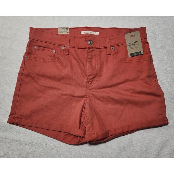Levi's mid length shorts orange Waist 31'' length 13'' - Picture 6 of 6